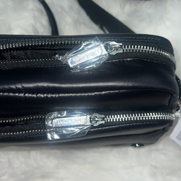 NWT Lululemon Everywhere Crossbody Bag 2L Wunder Puff - Picture 7 of 11